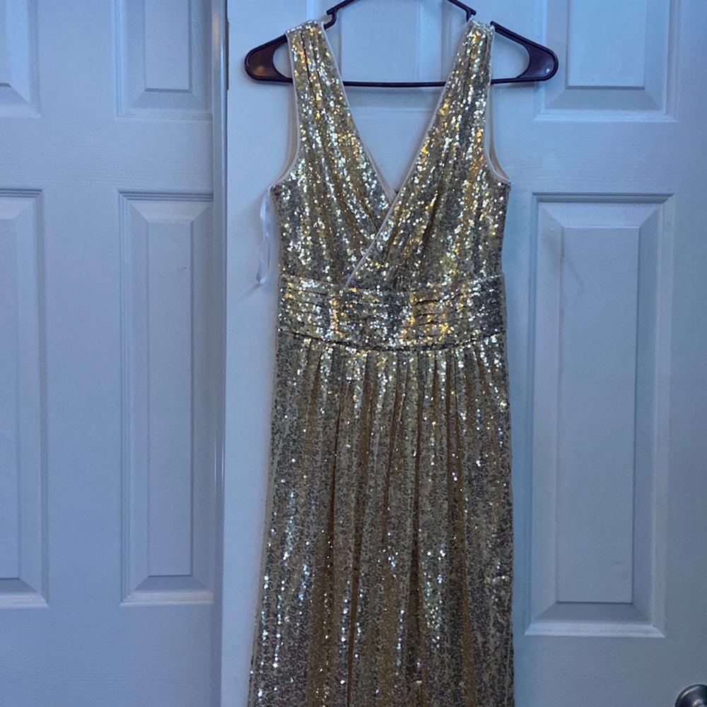 Gold sparkly prom dress